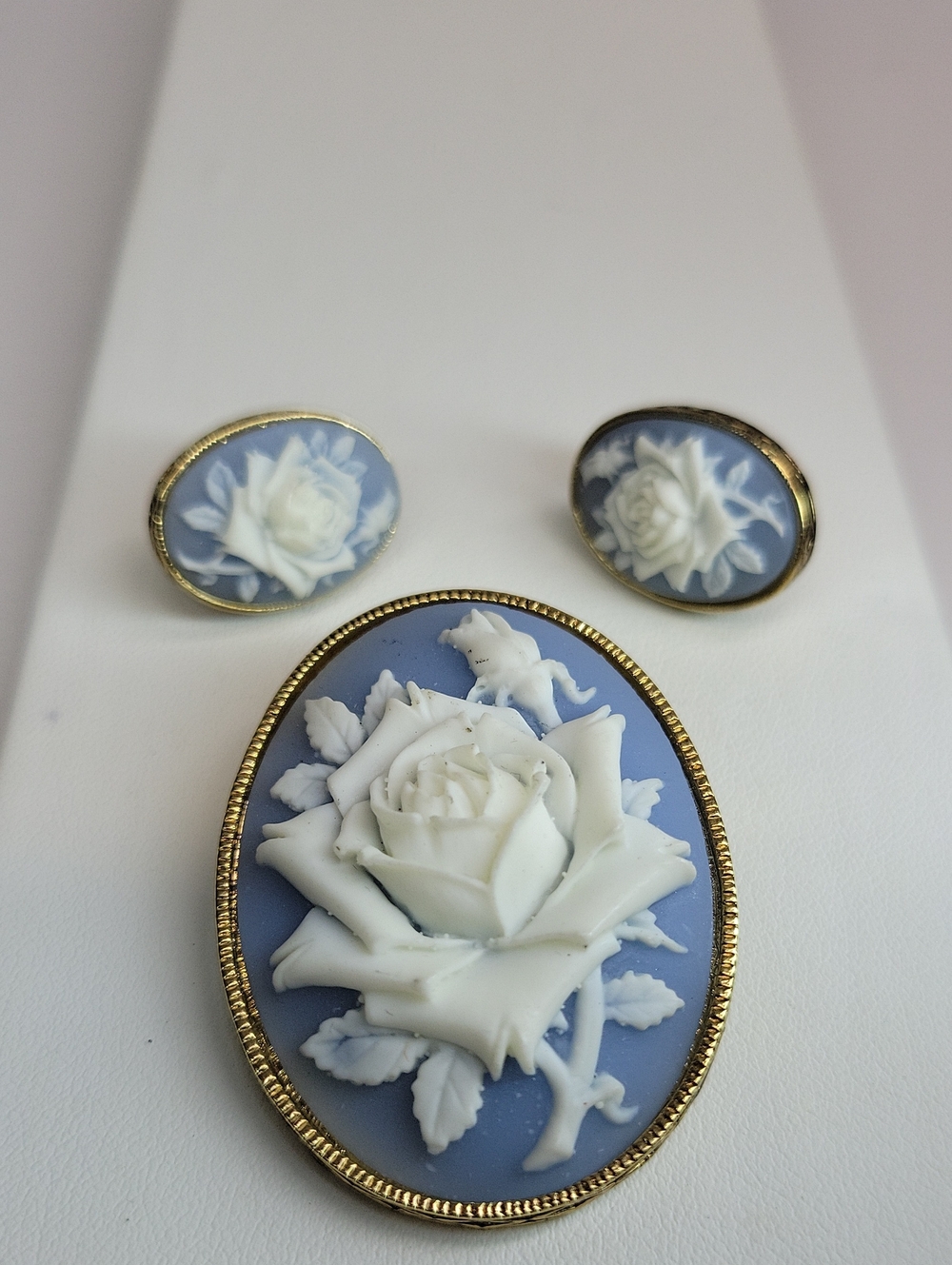 Vintage Anon NR (Nina Ricci Cameo Brooch and Earring Set